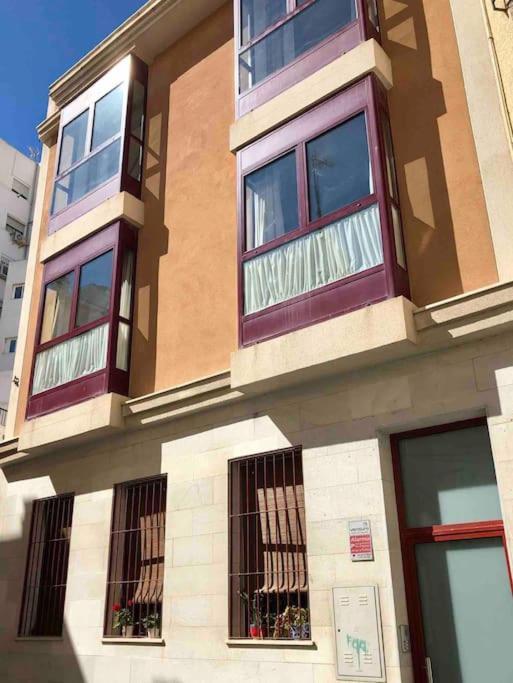 Sentirse En Casa Lejos De Casa. Apartamento 2. Almeria Bagian luar foto